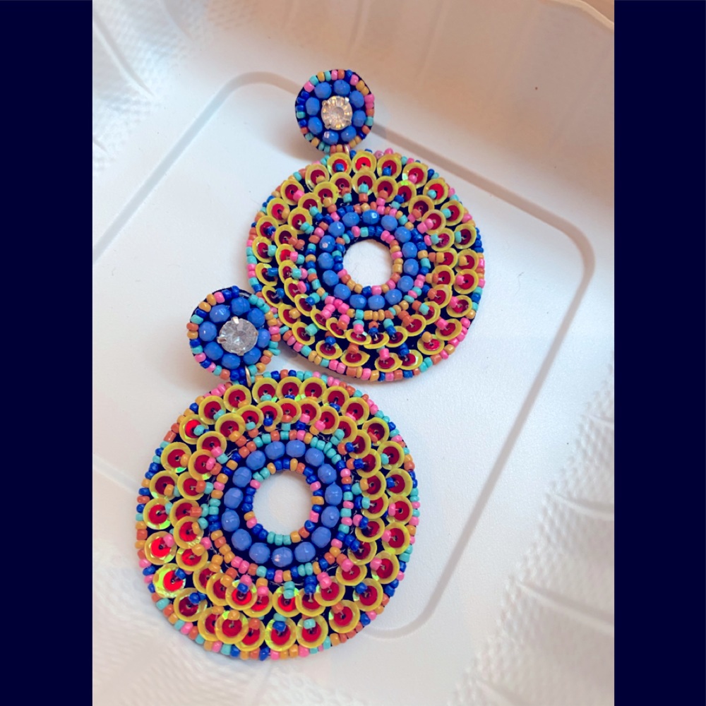 Beaded earrings nwot